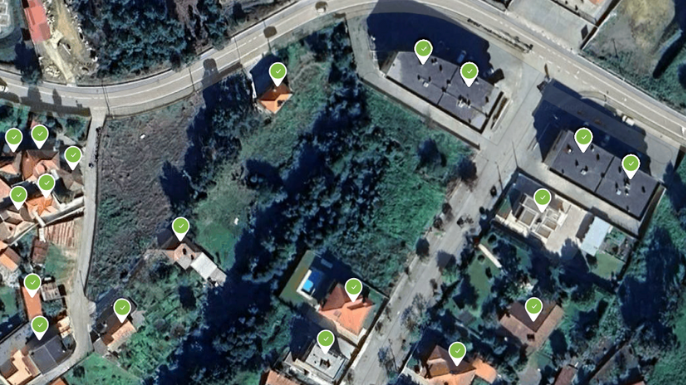 Vizinhança vista de cima, com os pontos de cobertura de fibra da dstelecom