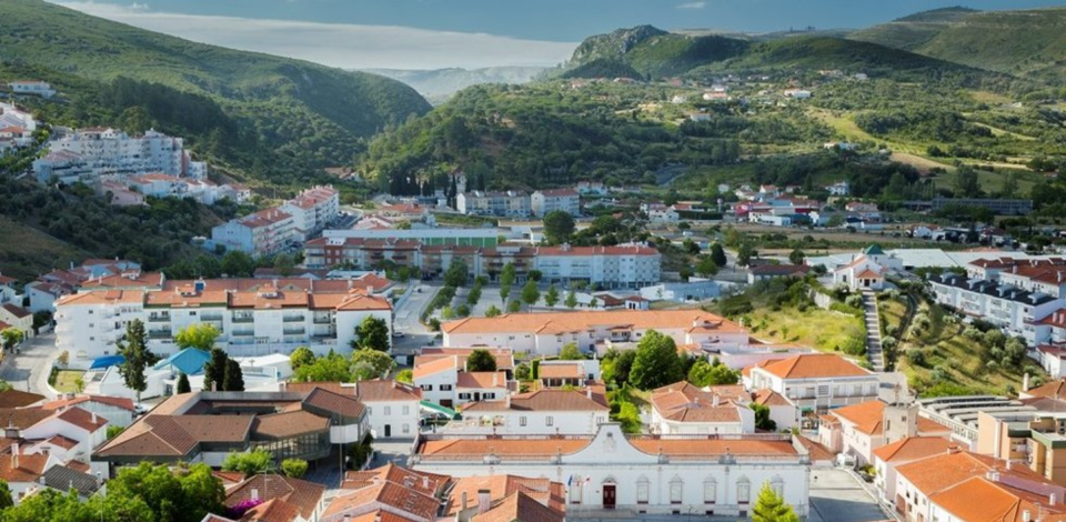 Fibra ótica da dstelecom já chega a 3 localidades de Porto de Mós