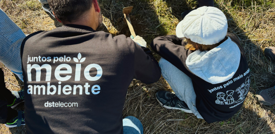 Castro Verde: Iniciativa da dstelecom e autarquia permitiu a plantação de 120 sobreiros e azinheiras